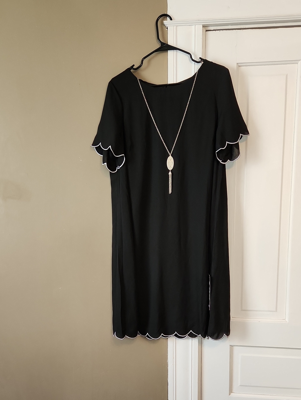 NWT Avenue Black Dress
